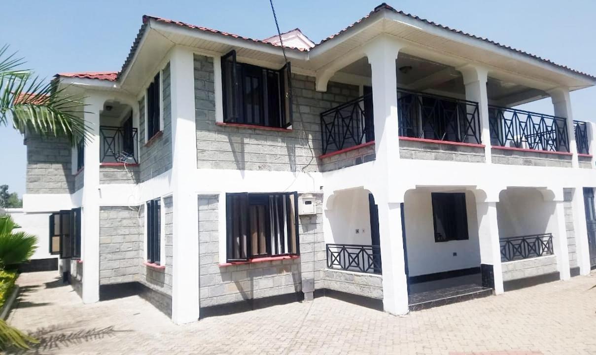 Sofitel 3 Bedrooms Own Compound Mamboleo Kisumu Eksteriør bilde