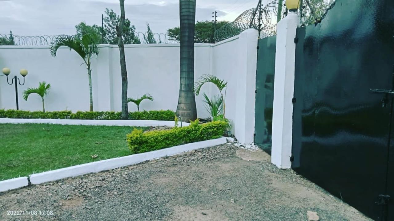 Sofitel 3 Bedrooms Own Compound Mamboleo Kisumu Eksteriør bilde
