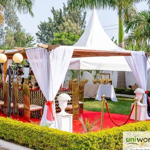 Sofitel 3 Bedrooms Own Compound Mamboleo Kisumu Eksteriør bilde